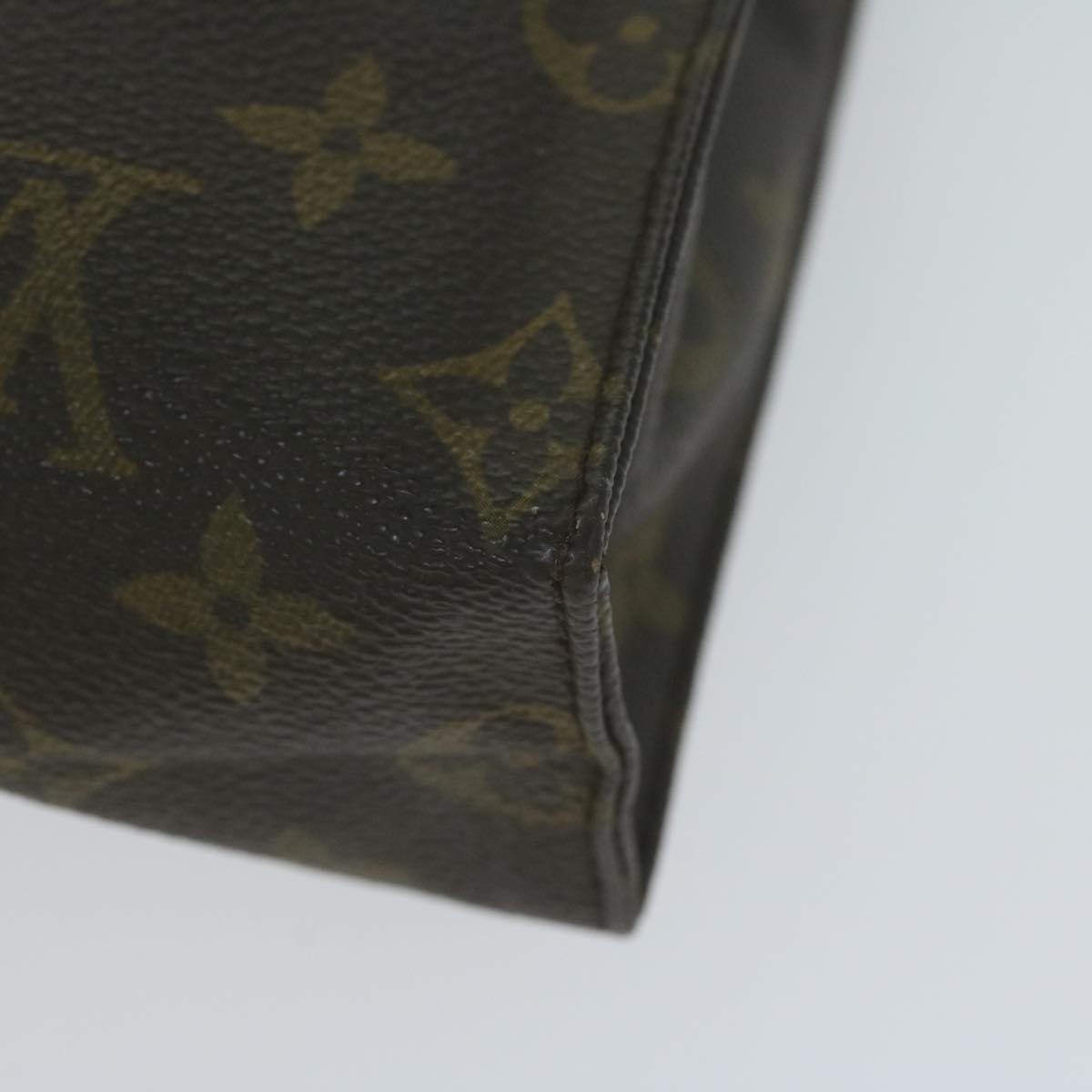 LOUIS VUITTON Monogram Poche Toilette 26 Pouch M47542 LV Auth ti1501