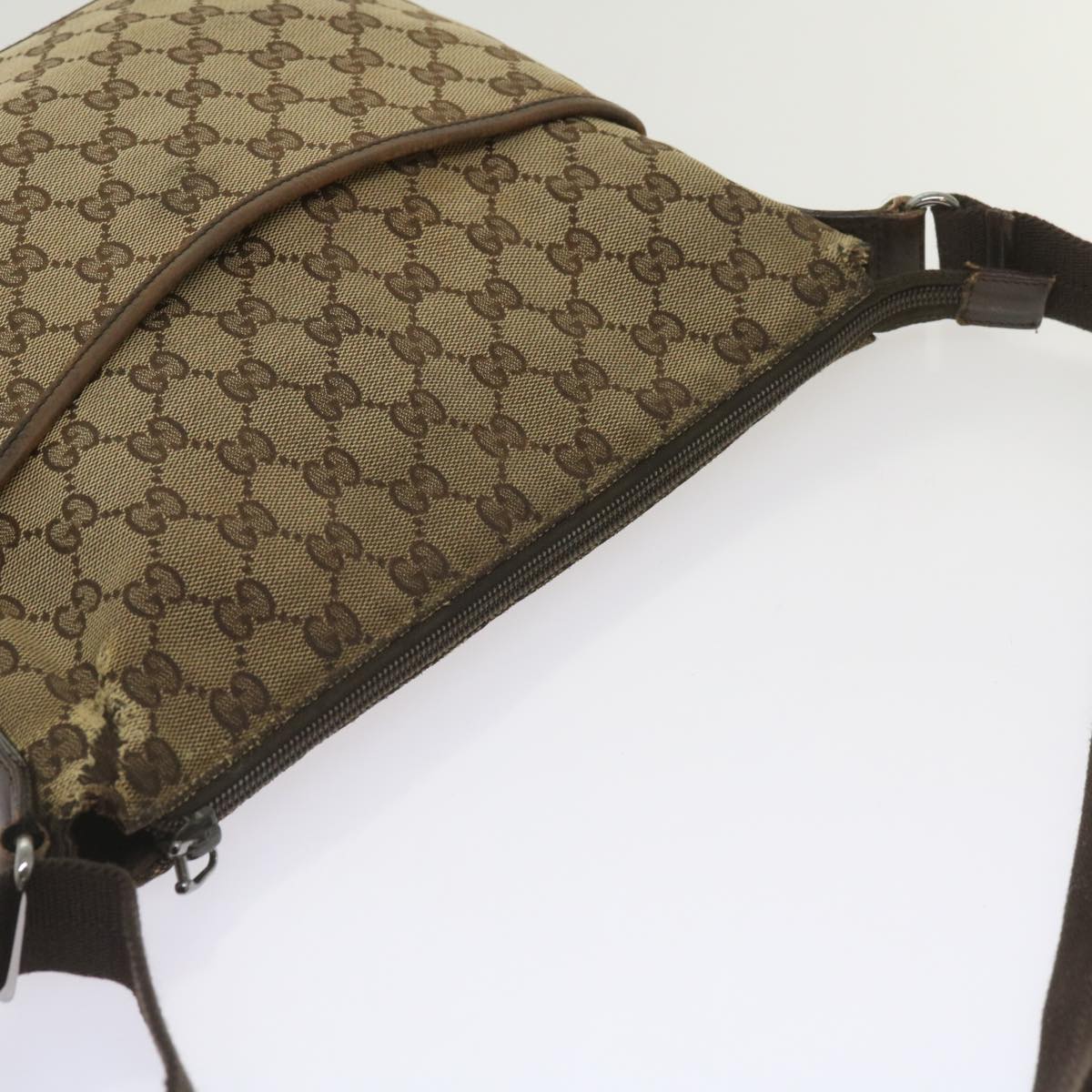 GUCCI GG Canvas Shoulder Bag Beige 145857 Auth ti1551