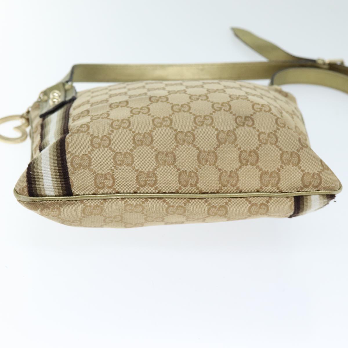 GUCCI GG Canvas Shoulder Bag Beige Gold Auth ti1674