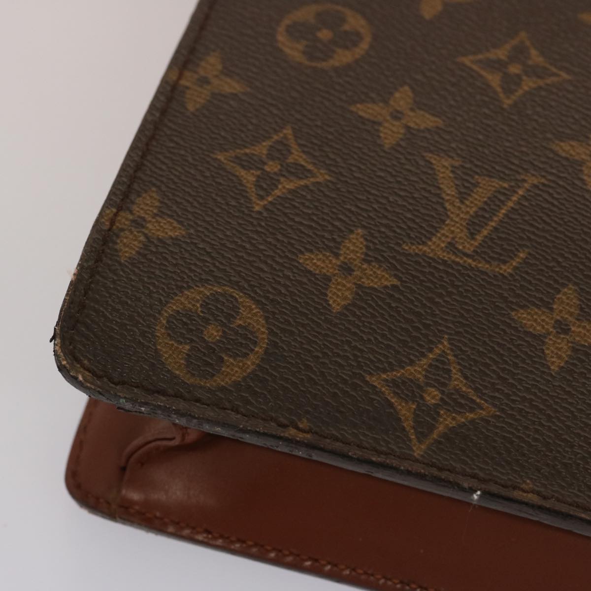 LOUIS VUITTON Monogram Porte Documents Bandouliere Bag M53338 LV Auth ti1706