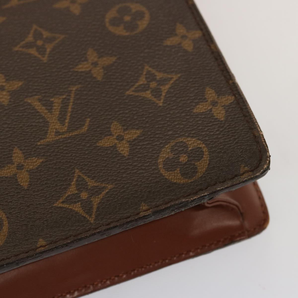 LOUIS VUITTON Monogram Porte Documents Bandouliere Bag M53338 LV Auth ti1706