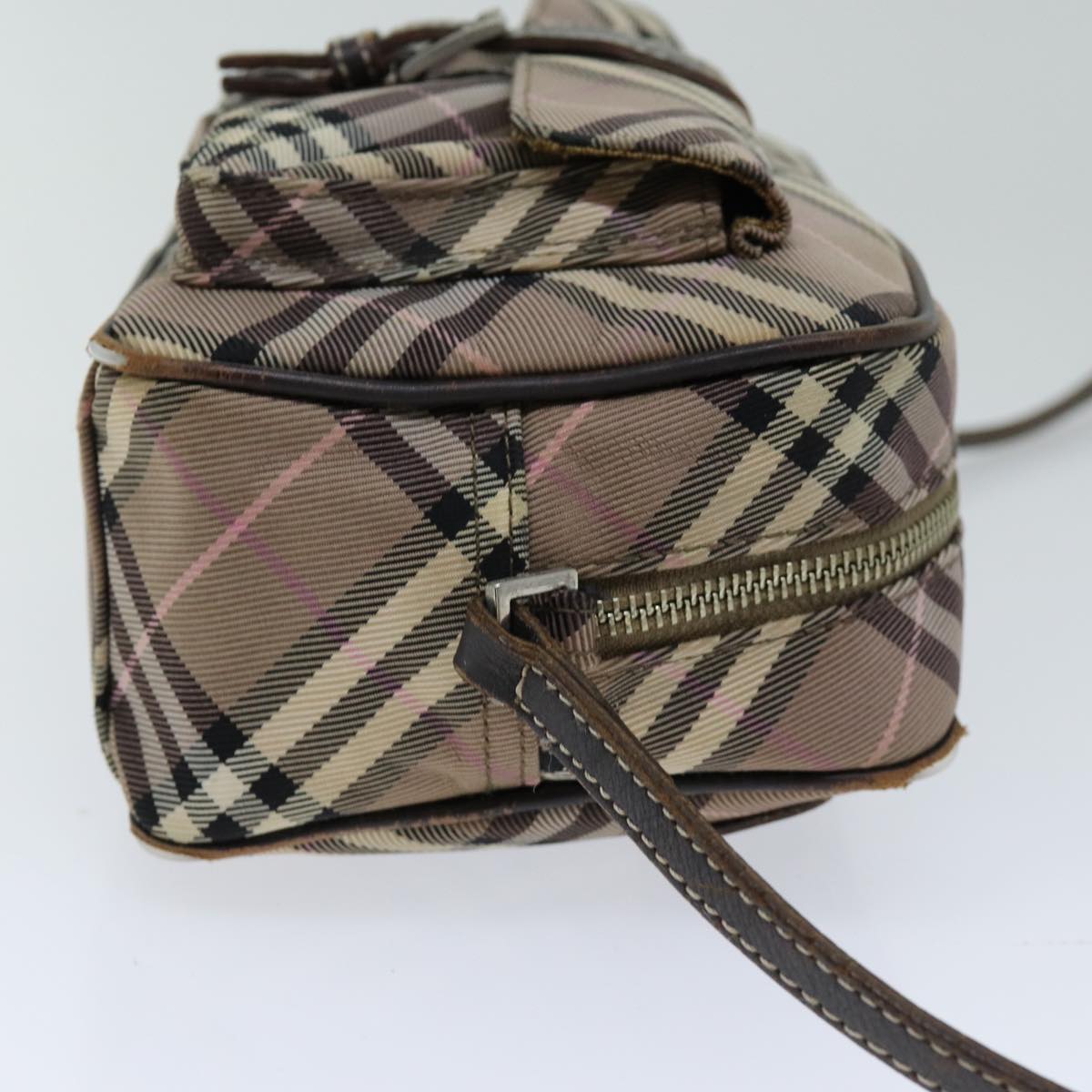 BURBERRY Nova Check Blue Label Shoulder Bag Nylon Brown Auth ti1741