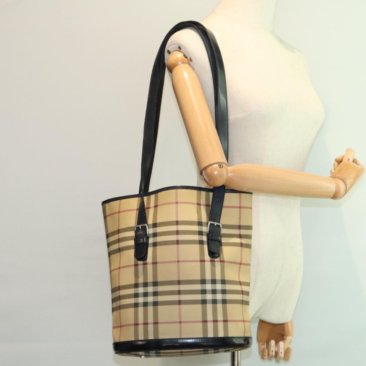 BURBERRY Nova Check Shoulder Bag PVC Beige Auth ti1819