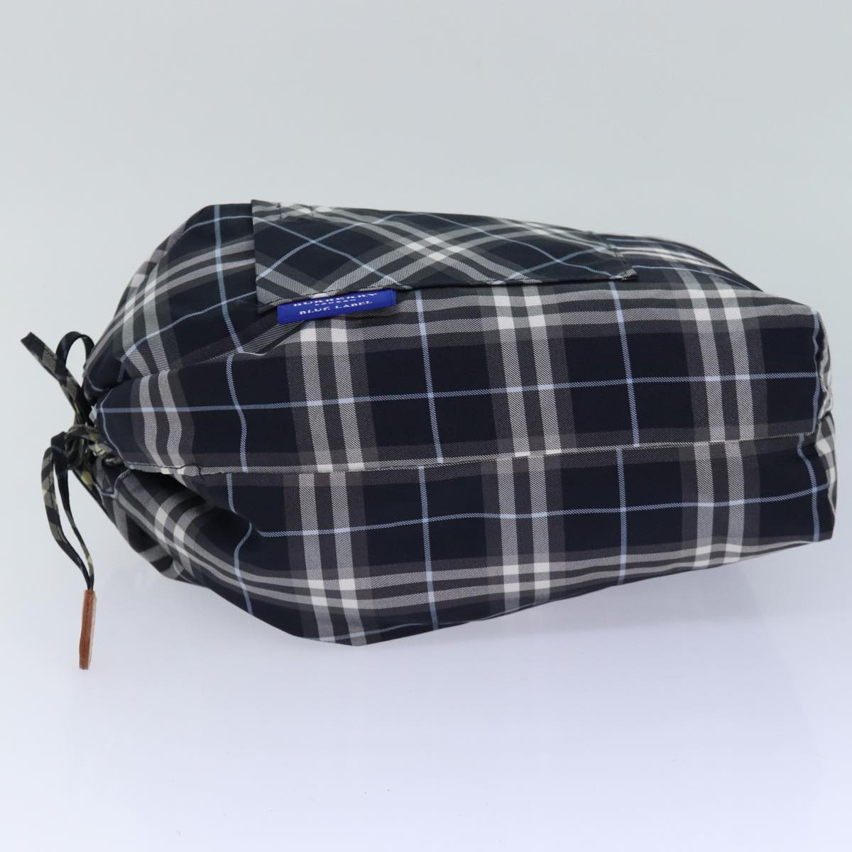 BURBERRY Nova Check Blue Label Drawstring Bag Pouch Nylon Navy Auth ti1925