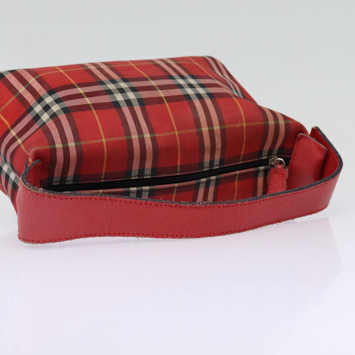 BURBERRY Nova Check Hand Bag Nylon Red Auth ti1985