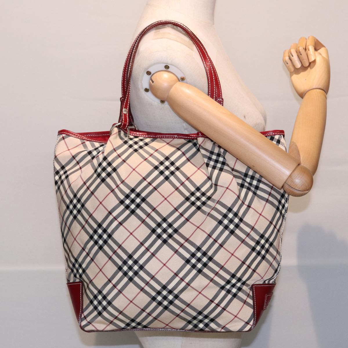 BURBERRY Nova Check Blue Label Tote Bag Canvas Beige Red Auth ti1998