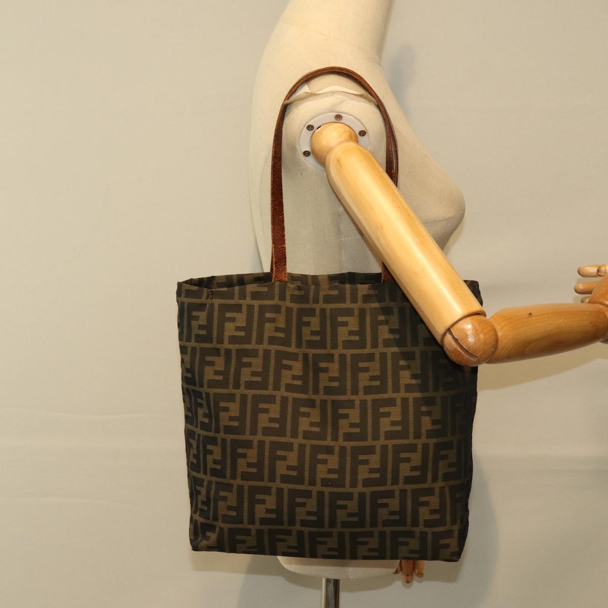 FENDI Zucca Canvas Tote Bag Brown Black Silver Auth ti2007