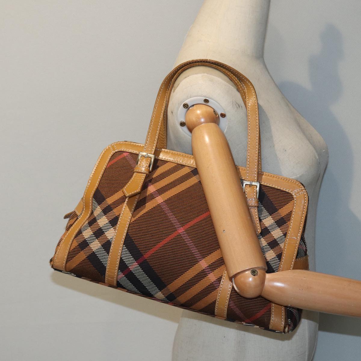 BURBERRY Nova Check Blue Label Hand Bag Canvas Brown Gold Auth ti2058