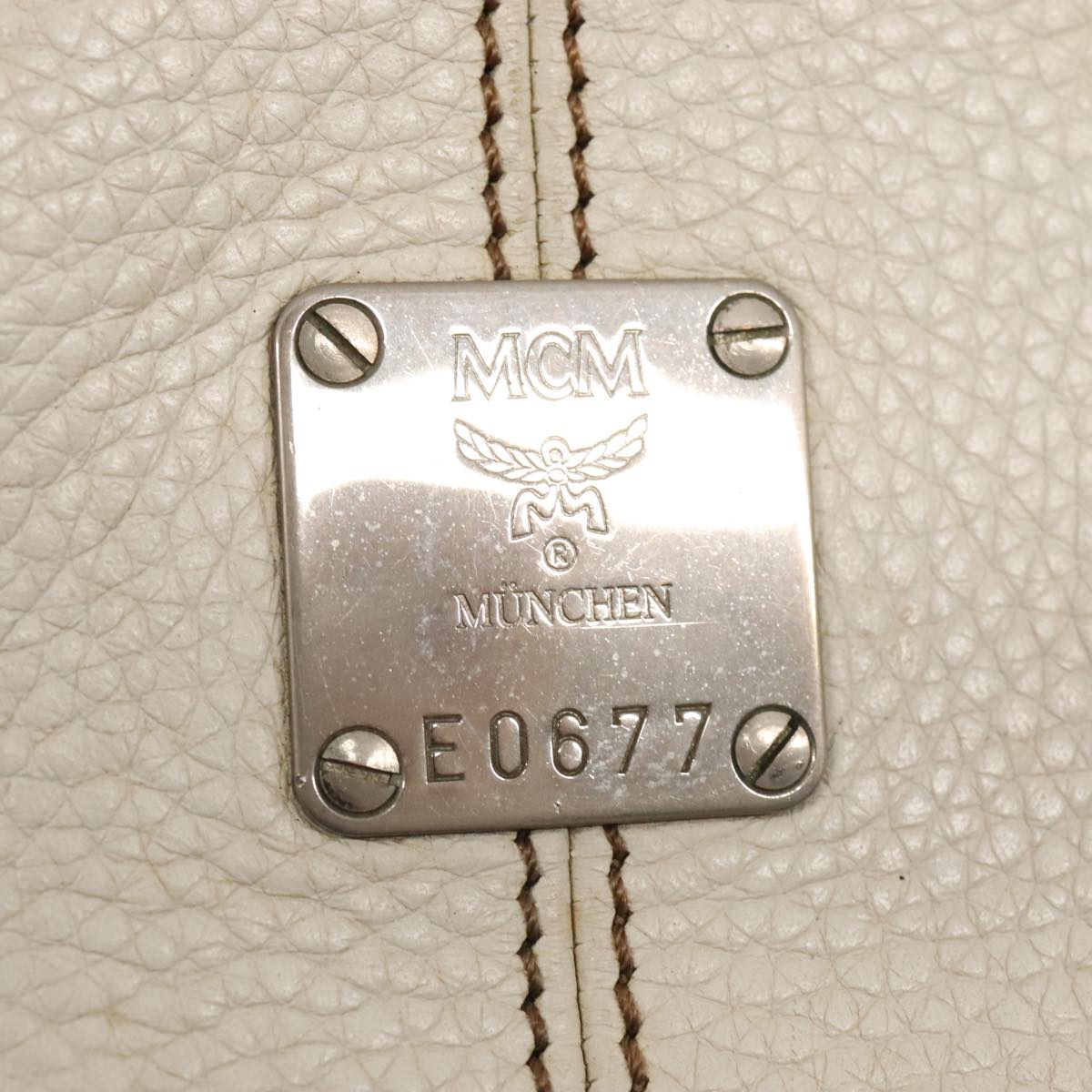 MCM Shoulder Bag Leather White Auth ti2103