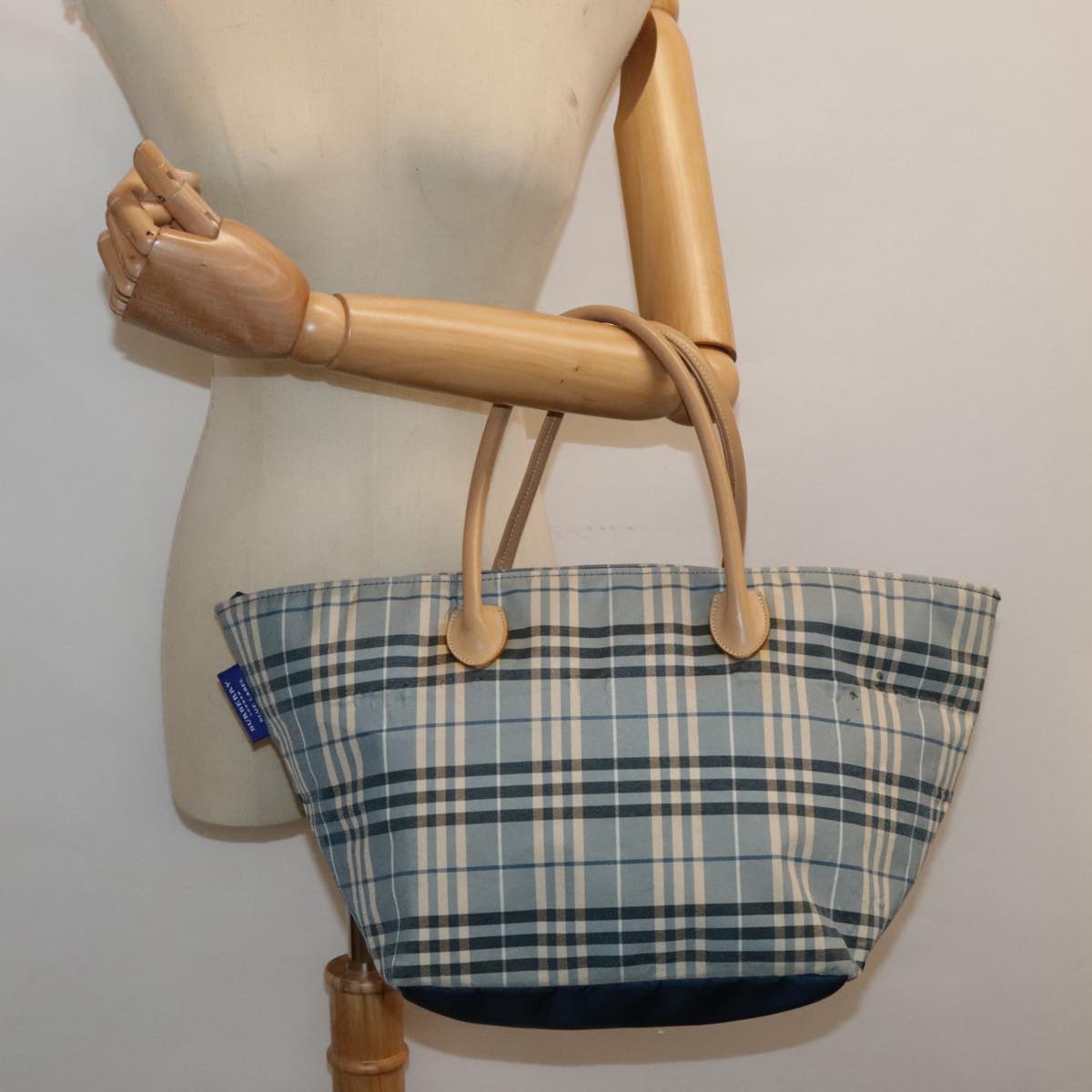 BURBERRY Nova Check Blue Label Tote Bag Nylon Blue Beige Silver Auth ti2113