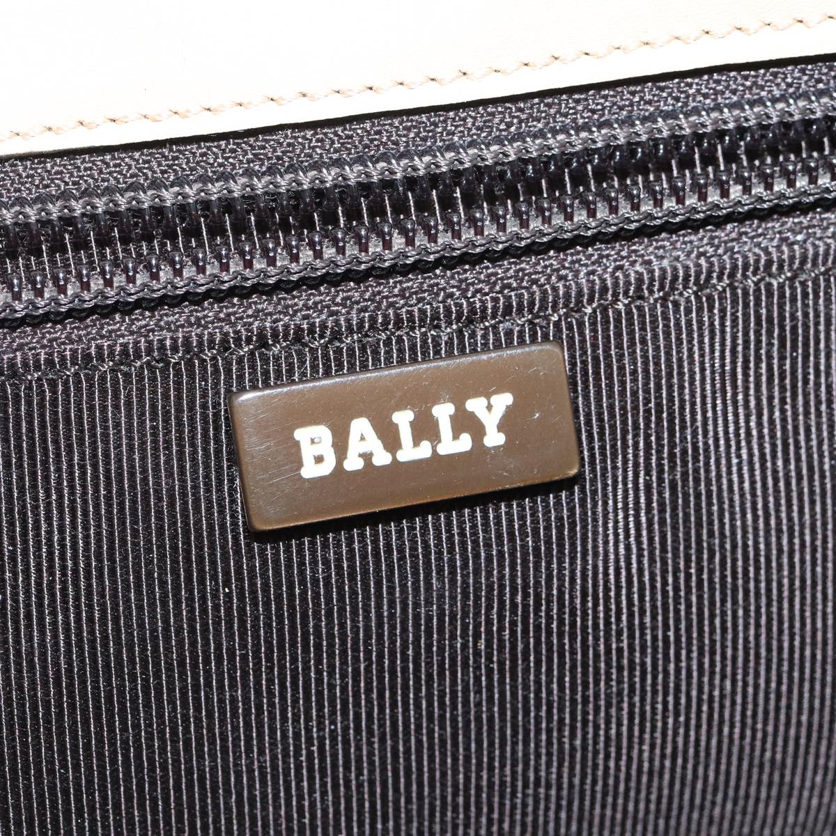 BALLY Shoulder Bag Leather White Auth ti2291