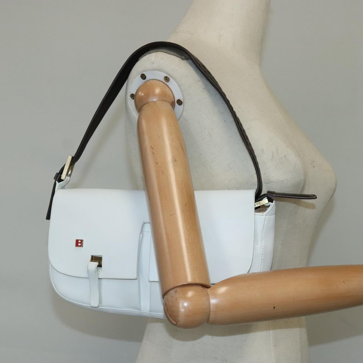 BALLY Shoulder Bag Leather White Auth ti2291