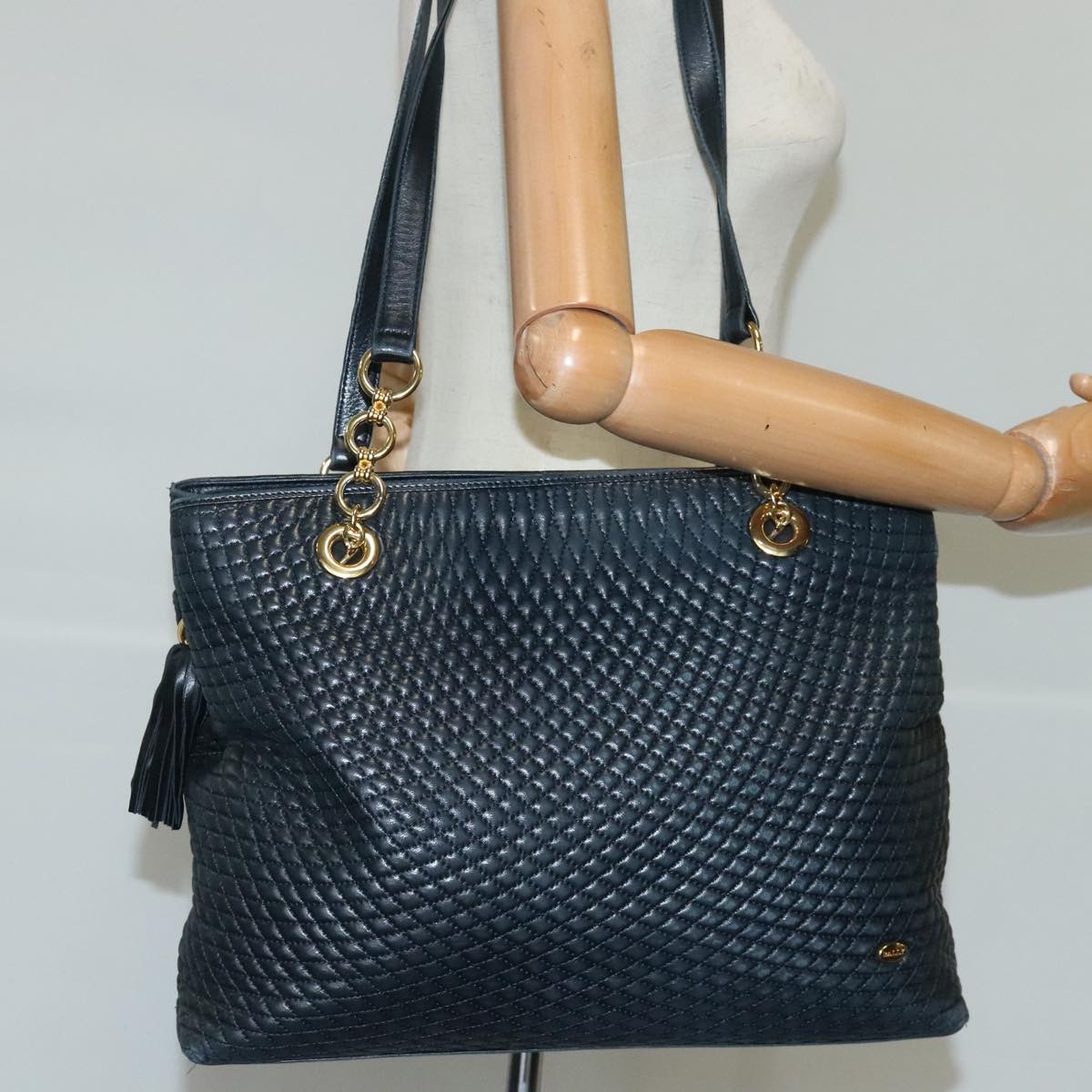 BALLY Quilted Chain Shoulder Bag Leather Navy Auth ti2299