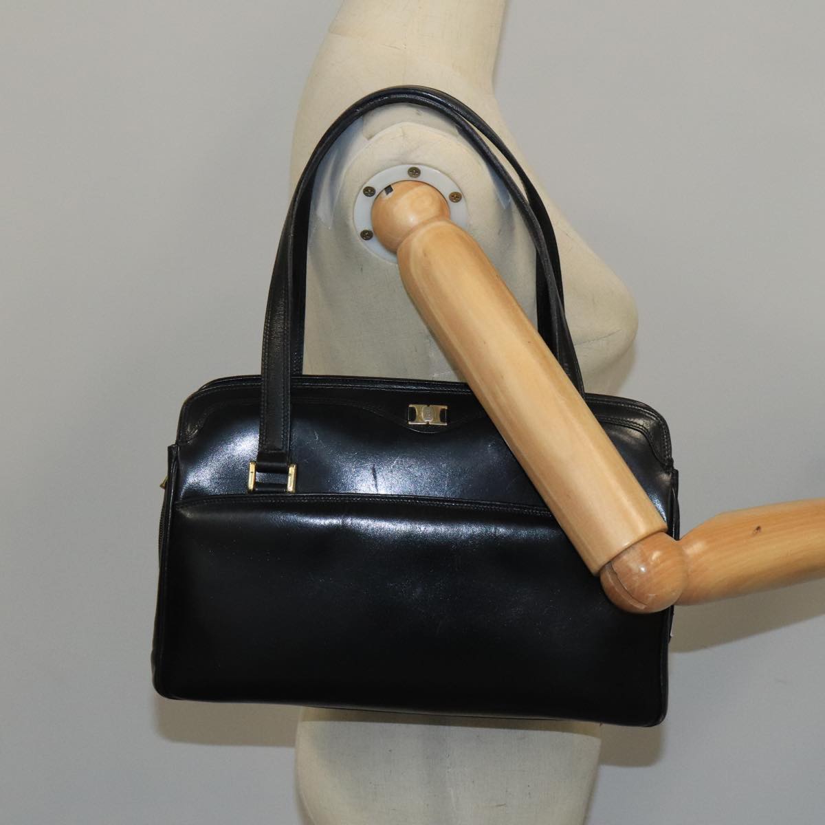 BALLY Hand Bag Leather Black Gold Auth ti2302