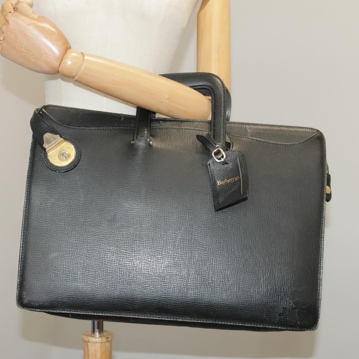 Burberrys Business Bag Leather Black Gold Auth ti2374