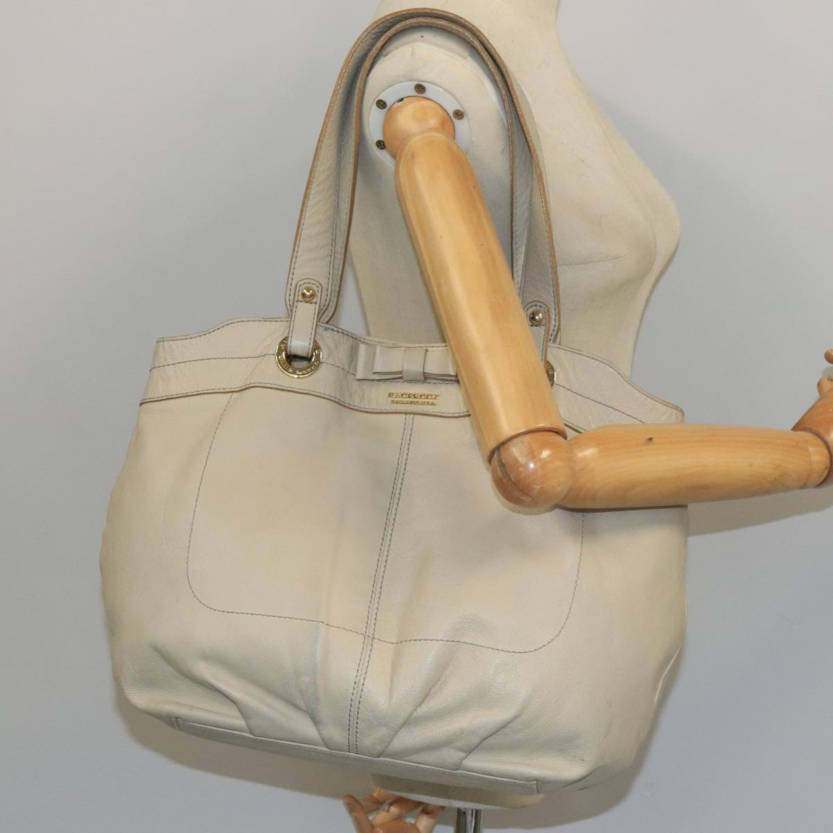 BURBERRY Tote Bag Leather White Auth ti2403