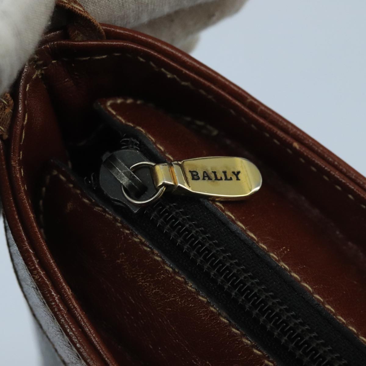 BALLY Shoulder Bag Leather Black Gold Auth ti2413