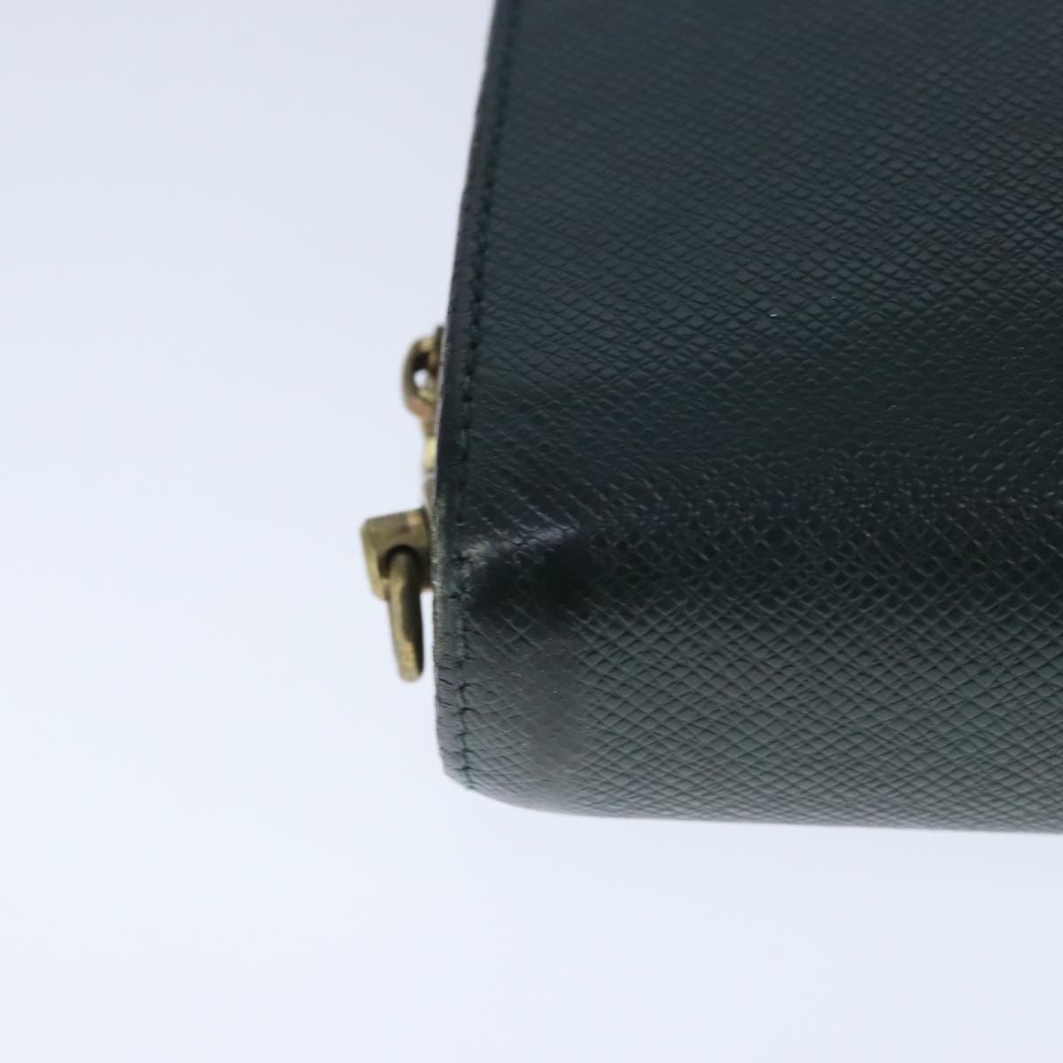 LOUIS VUITTON Taiga Baikal Clutch Bag Epicea M30184 LV Auth ti2445