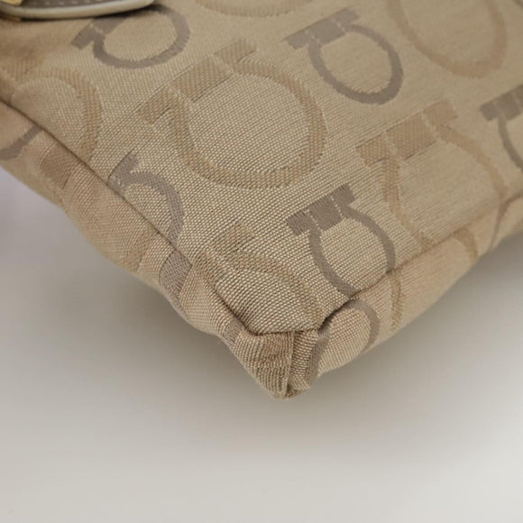 Salvatore Ferragamo Waist bag Canvas Beige Auth ti2497