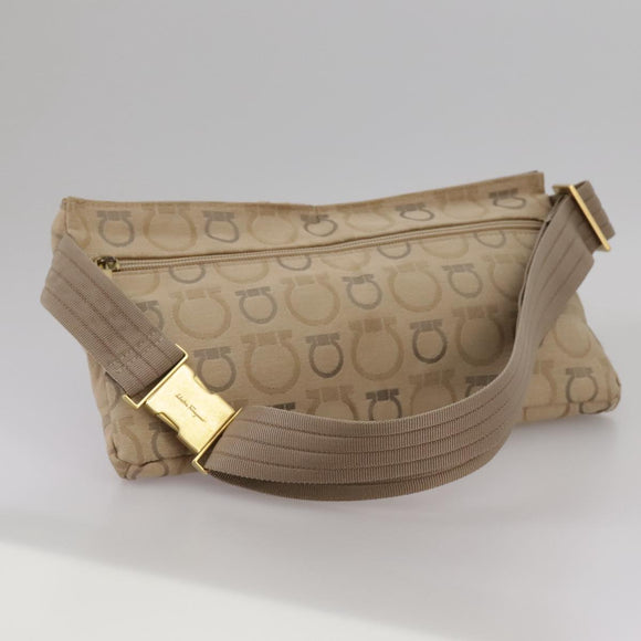 Salvatore Ferragamo Waist bag Canvas Beige Auth ti2497