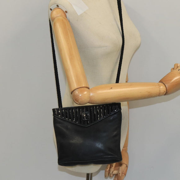 FENDI Shoulder Bag Leather Black Auth ti2515