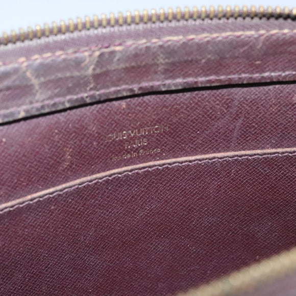 LOUIS VUITTON Taiga Baikal Clutch Bag Acajou M30186 LV Auth ti2637