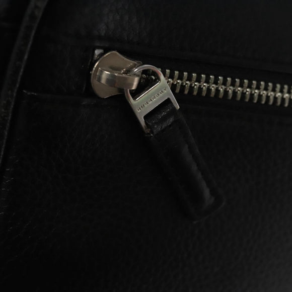 BURBERRY Clutch Bag Leather Black Auth ti2663