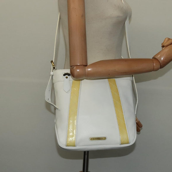 BURBERRY Shoulder Bag Leather White Auth ti3147