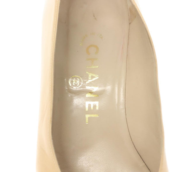 CHANEL Pumps High heels Leather Beige CC Auth ti3387