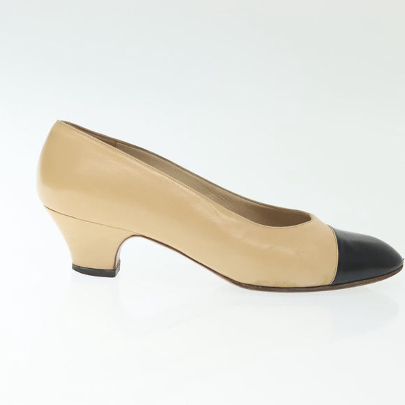 CHANEL Pumps High heels Leather Beige CC Auth ti3387