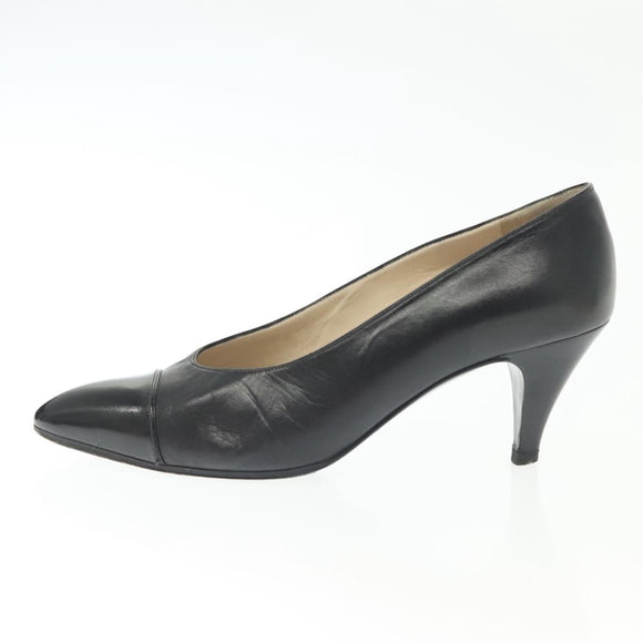 CHANEL pumps High heels Leather 35 1/2 Black CC Auth ti3388