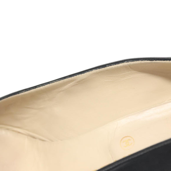 CHANEL pumps High heels Leather 35 1/2 Black CC Auth ti3388