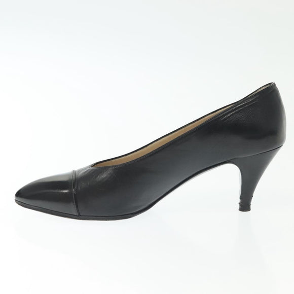CHANEL pumps High heels Leather 35 1/2 Black CC Auth ti3388