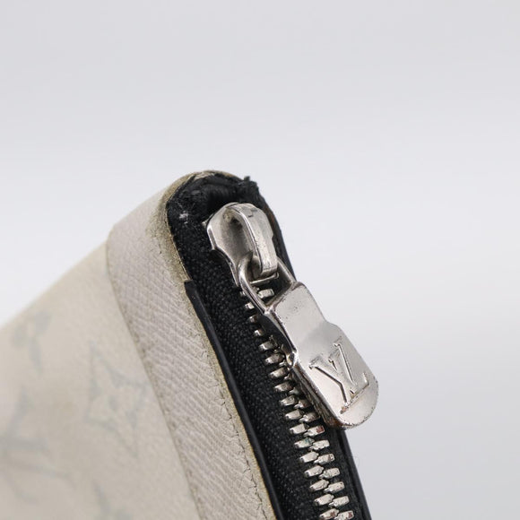 LOUIS VUITTON Taigalama Pochette Discovery PM Bag White M30279 LV Auth ti4043