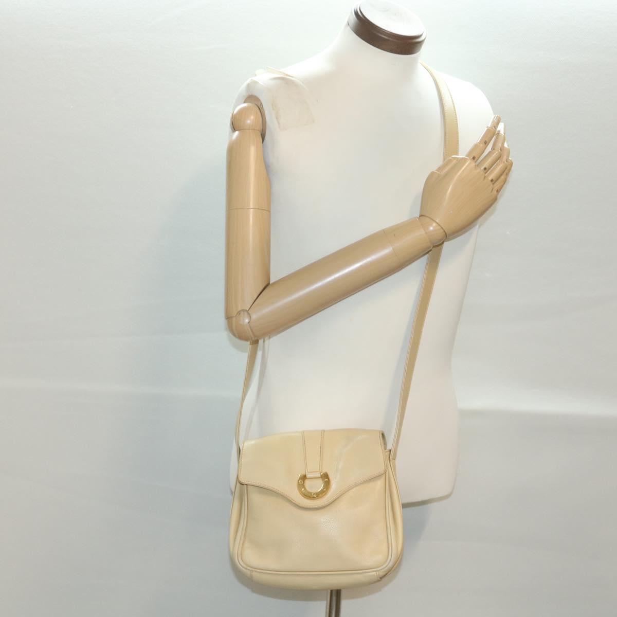 GUCCI Shoulder Bag Leather Beige 007 1014 0201 Auth ti909