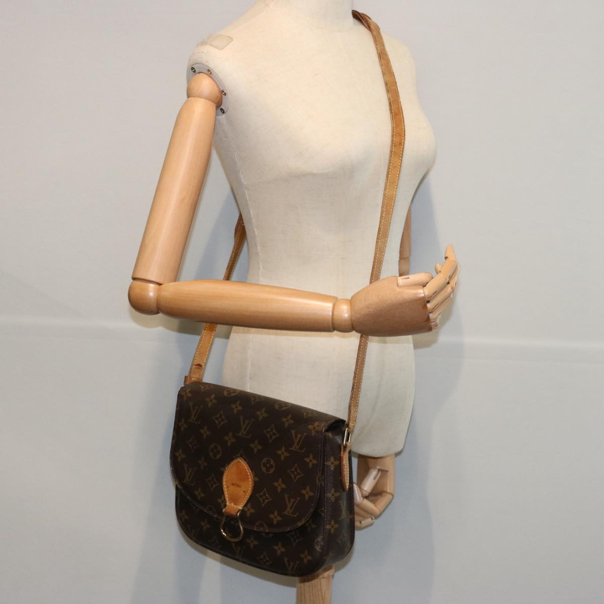 LOUIS VUITTON Monogram Saint Cloud GM Shoulder Bag M51242 LV Auth uy142