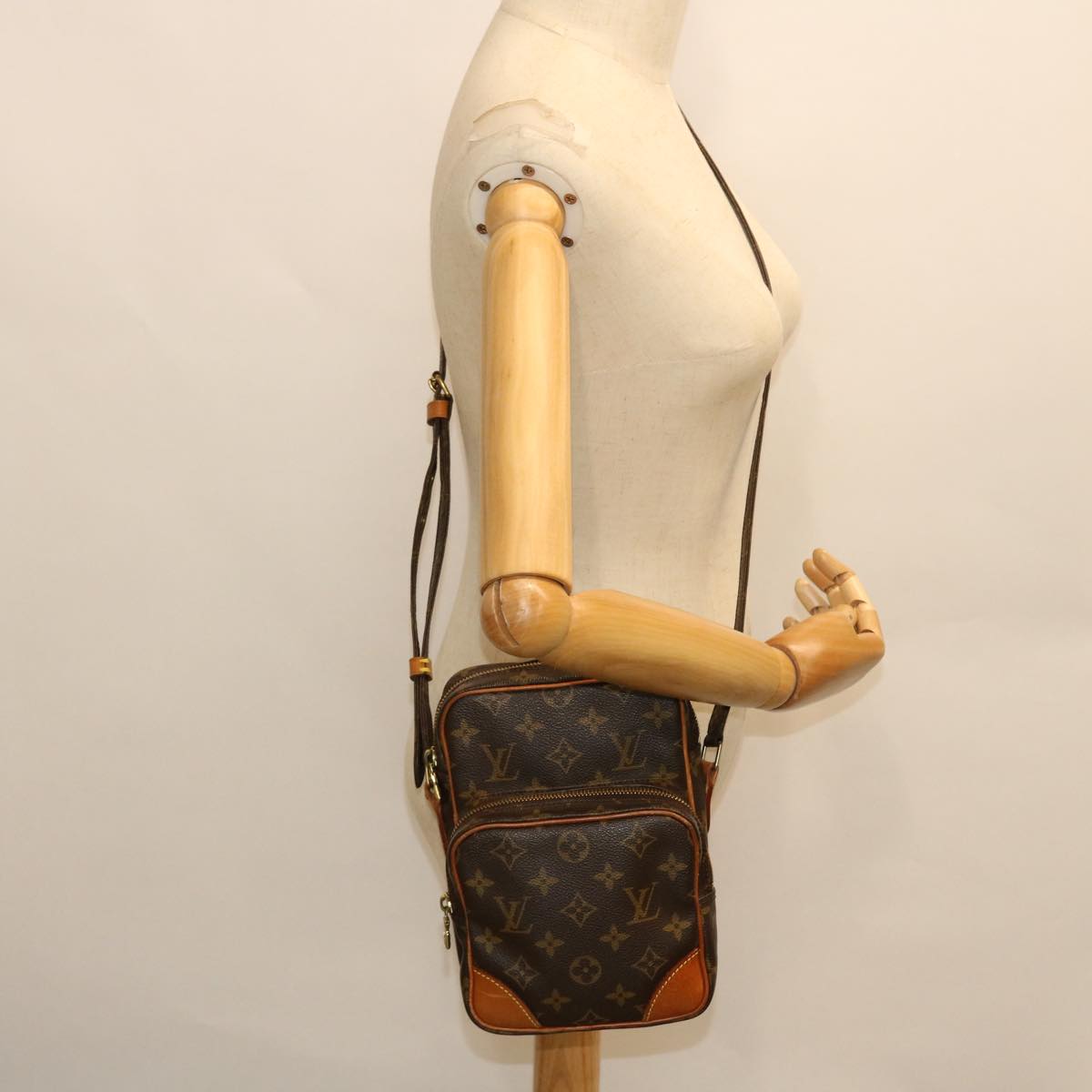 LOUIS VUITTON Monogram Amazon Shoulder Bag M45236 LV Auth yb343