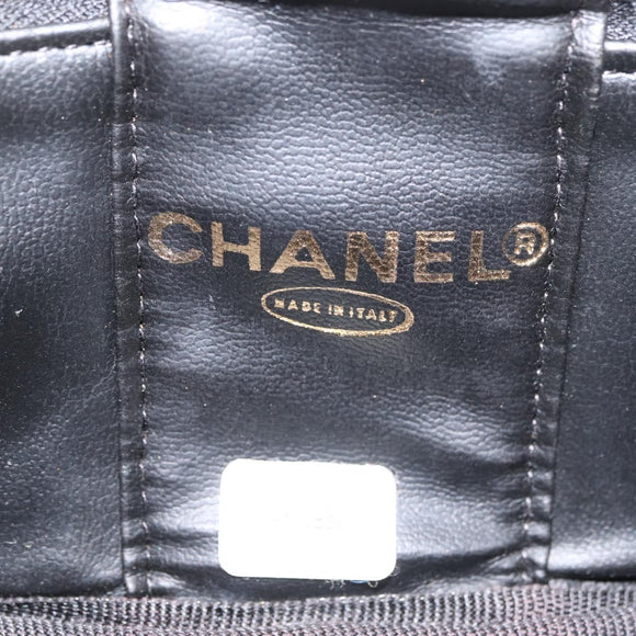 CHANEL Vanity Cosmetic Pouch Patent leather Black CC Auth yb378