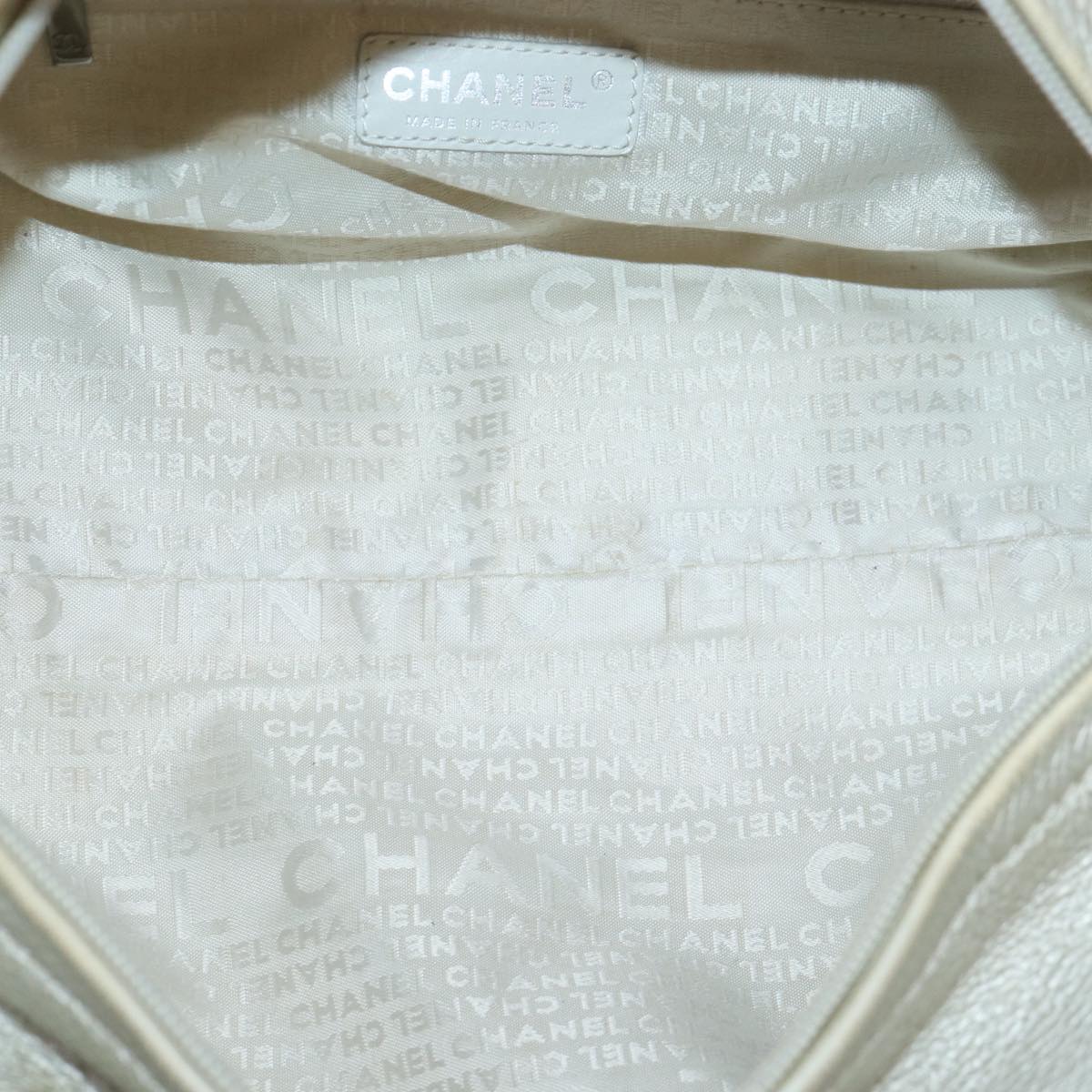 CHANEL Matelasse Hand Bag Leather Silver CC Auth yb675