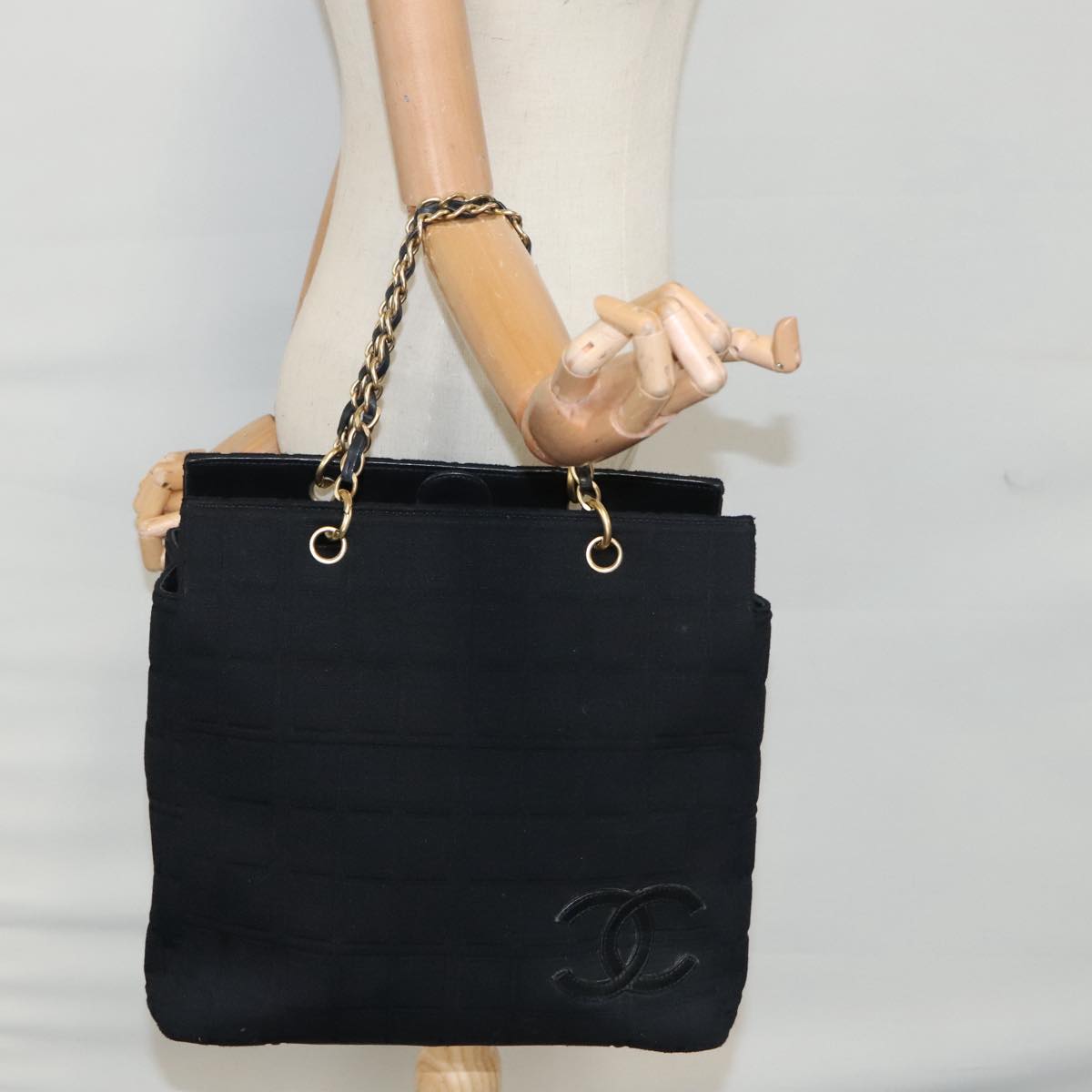 CHANEL Choco Bar Chain Hand Bag Cotton Black Gold CC Auth yb717