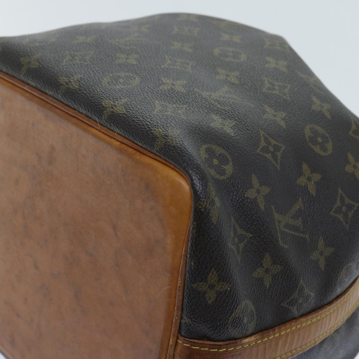 LOUIS VUITTON Monogram Petit Noe Shoulder Bag M42226 LV Auth yk10017