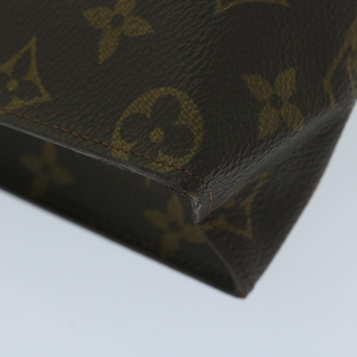 LOUIS VUITTON Monogram Poche Toilette 26 Pouch M47542 LV Auth yk10116