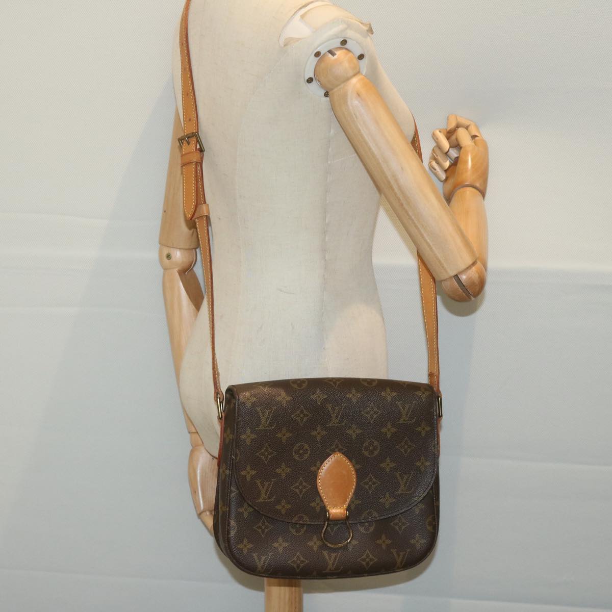 LOUIS VUITTON Monogram Saint Cloud GM Shoulder Bag M51242 LV Auth yk10138