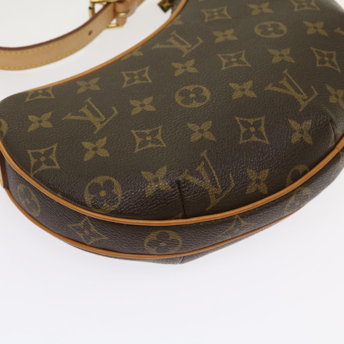 LOUIS VUITTON Monogram Pochette Croissant Shoulder Bag M51510 LV Auth yk10193A