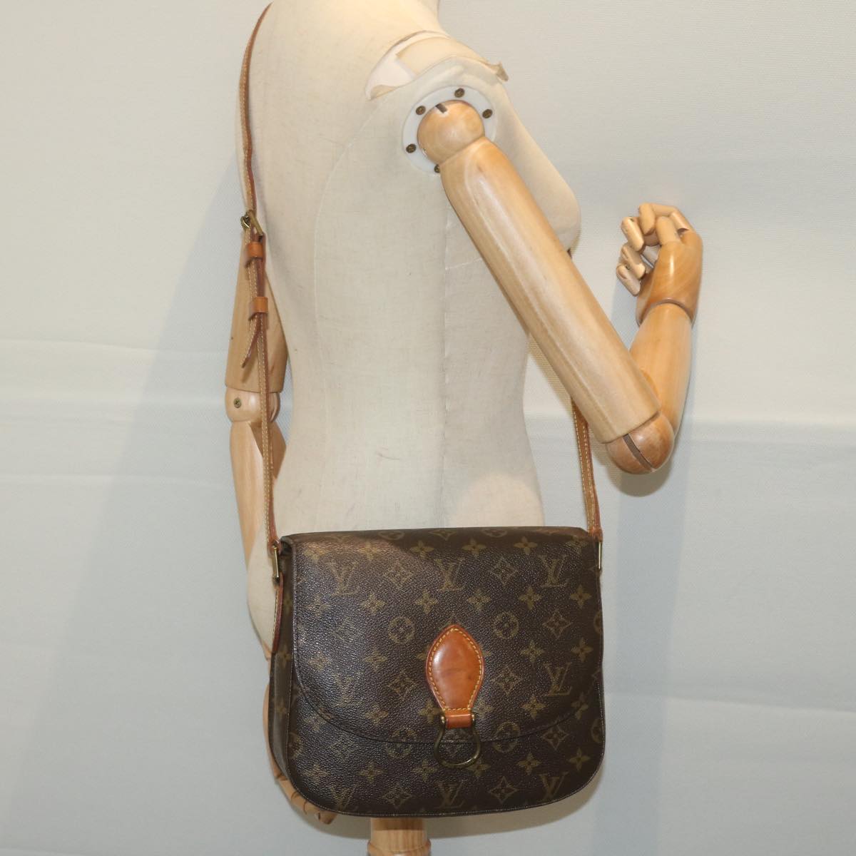 LOUIS VUITTON Monogram Saint Cloud GM Shoulder Bag M51242 LV Auth yk10218