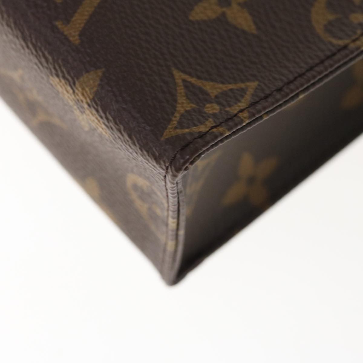 LOUIS VUITTON Monogram Poche Toilette 26 Pouch M47542 LV Auth yk10370S