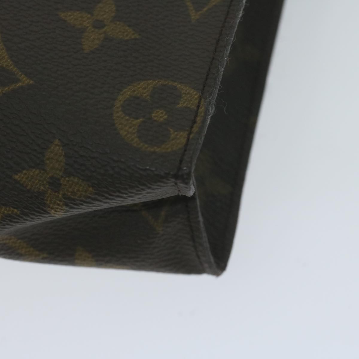 LOUIS VUITTON Monogram Poche Toilette 26 Pouch M47542 LV Auth yk10440