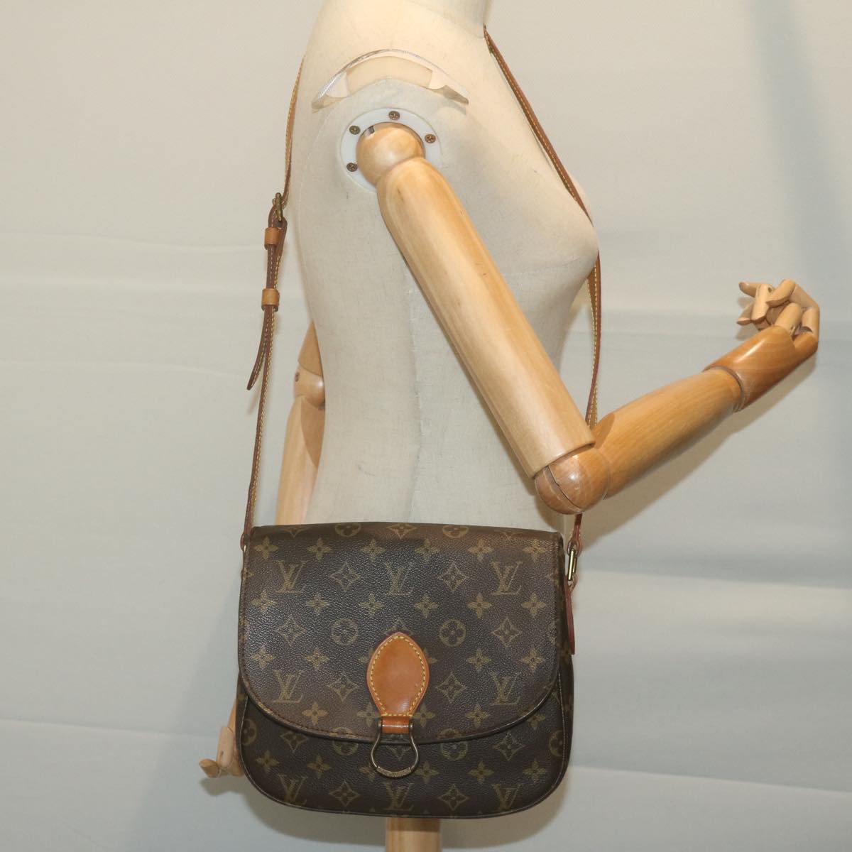 LOUIS VUITTON Monogram Saint Cloud GM Shoulder Bag M51242 LV Auth yk10444