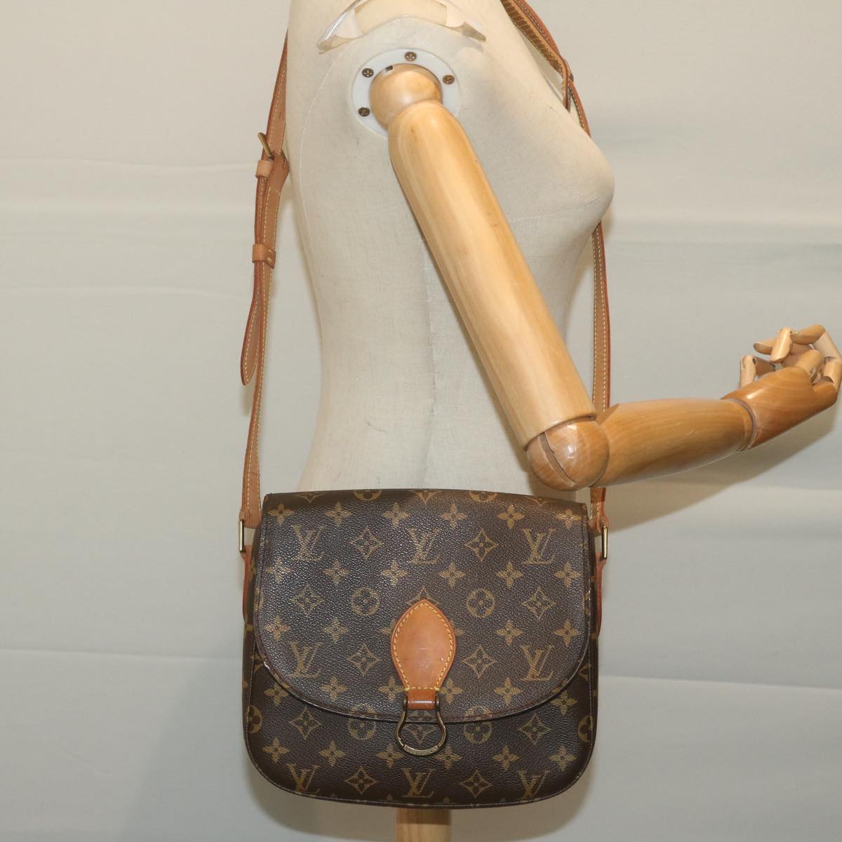 LOUIS VUITTON Monogram Saint Cloud GM Shoulder Bag M51242 LV Auth yk10612