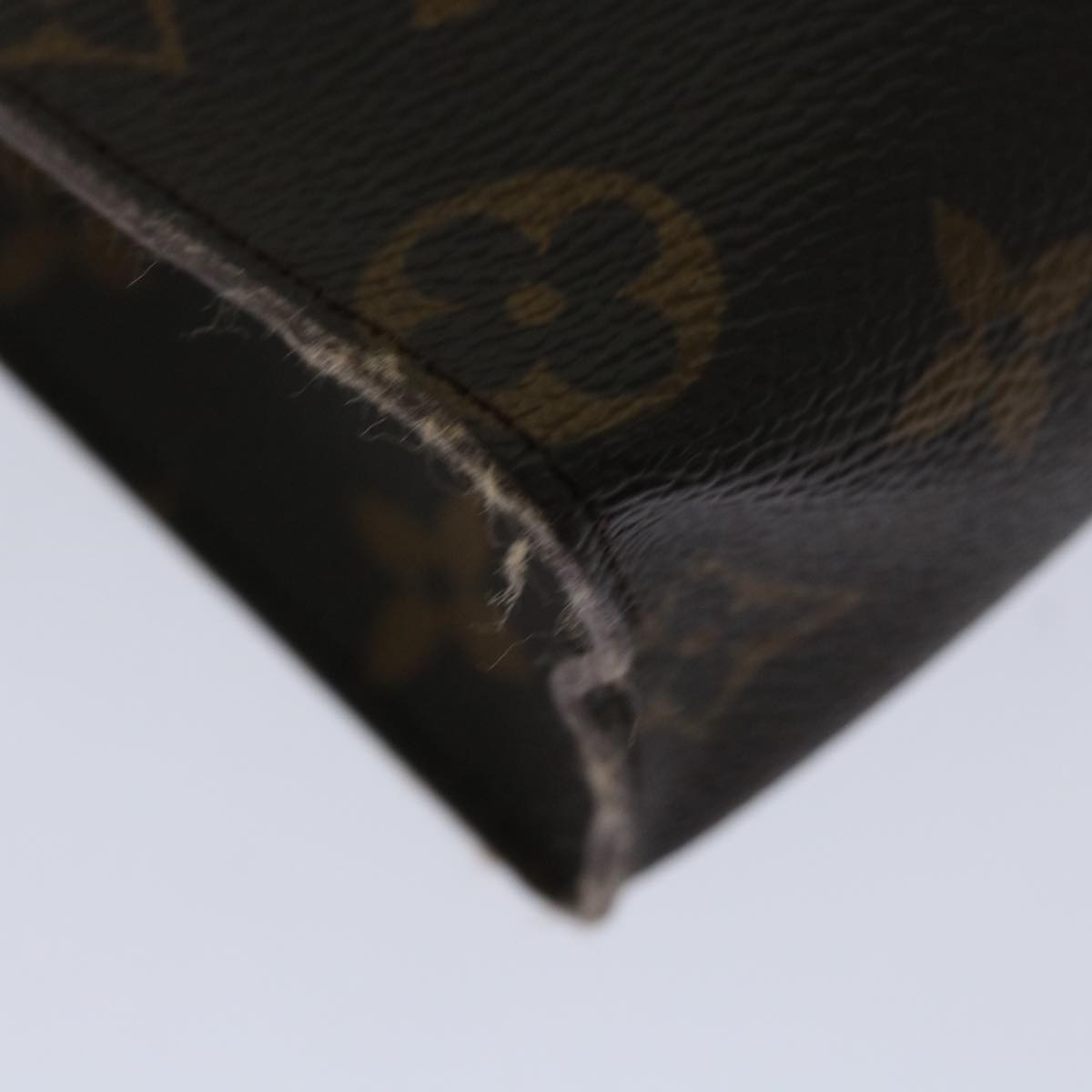 LOUIS VUITTON Monogram Poche Toilette 26 Pouch M47542 LV Auth yk10647